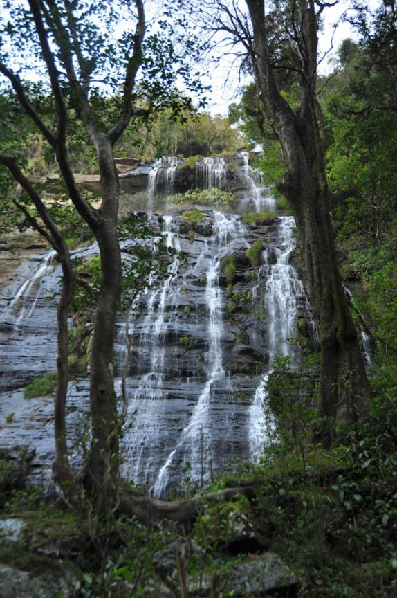 Cachoeira em frente ao Salto São Sebastião, em Prudentópolis - PR